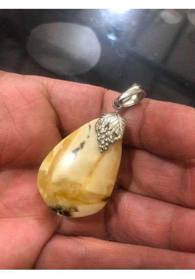 Doğal Kaya Damla Kehribar Kolye Ucu Otantik Gümüş Aparatlı 11,81 Gram