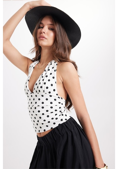 Tudors Kadın Standart Fit Normal Kesim Kolsuz Halter Yaka Boyundan Bağlama Detaylı Puantiyeli Beyaz Bluz-51014