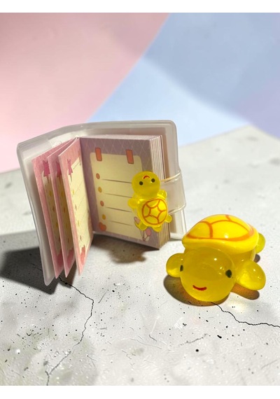 Mini Anahtarlıklı Not Defteri 5x4 Cm Ve Sevimli Kaplumbağa Figür 5x4 Cm - Sarı