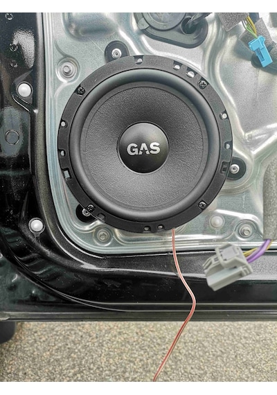2016 Volvo V70 Hoparlör Adaptörü