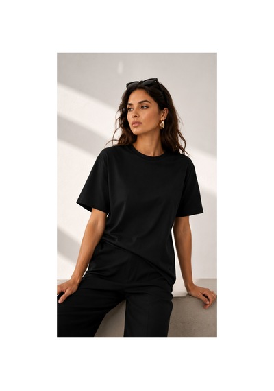 Qu Style Premium Basic Oversize Kadın Tişört Yumuşak Dokulu Günlük Rahat Kalıp T-shirt Siyah