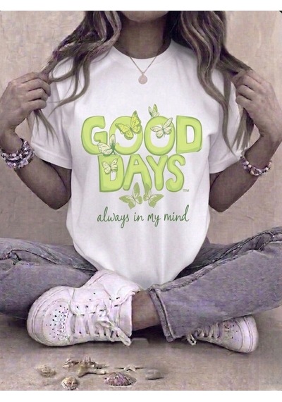 Good Days Kelebek Baskılı Kompakt T-shirt Beyaz