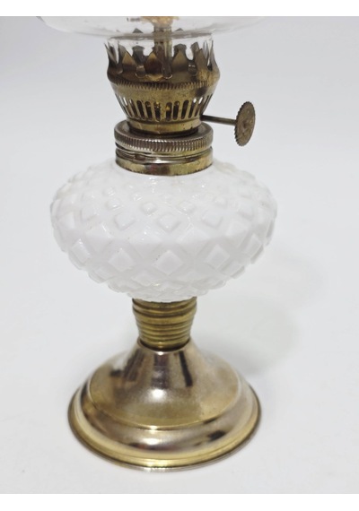 Antika Opal Cam Gaz Lambası 023 Beyaz
