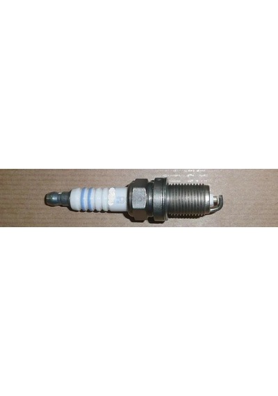 Atesleme Bujisi Fr7dc Kalem Buji P106-p206-p306-bipper - Nemo - P206 T3e P205-p405-c2-c3-c3 2 - C3 A51 Ax - Zx - Saxo Tu3a Tu3jp 1.4 8v P306 P206 Xsara Tu5jp 1.6 Xantia P406 Xu7jp Xu7 Megane Clio R1 10 Adet