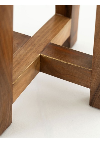 Kiri Model Tabure