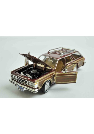 1979 Chrysler Lebaron 1/24 Model Araç Motormax