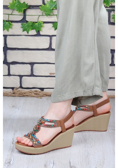 Vojo Heel Taş Detaylı 8 Cm Dolgu Topuklu Kadın Sandalet 267800001859 13 Taba Taba