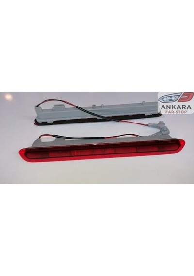 Toyota Uyumlu Hilux 2015-2022 Arka Bagaj Reflektörü Kırmızı
