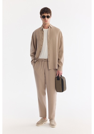 Avva Erkek Bej Alttan Britli Yaka Nefes Alan Modal Karışımlı Soft Touch Oversize Fit Gömlek A61y2168