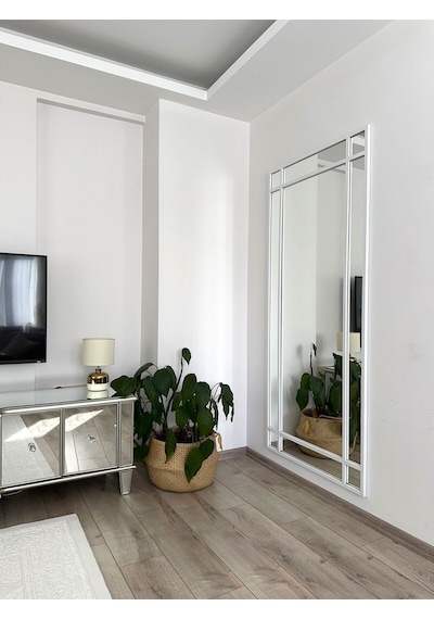 Effe 180x80 Cm Beyaz Metal Çerçeveli Dekor Ayna