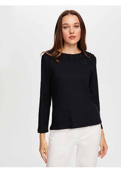 Dantel Çiçek Aplikeli Yuvarlak Yaka Kaşkorse Tshirt W26tsh070 Uw26tsh07010 Siyah