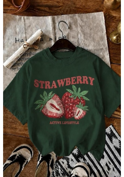 Strawberry Active Lifestyle Bisiklet Yaka Eskitme Baskılı Rahat Kesim Tişört Yesıl