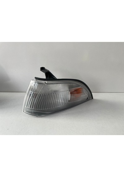 Ön Sinyal Sol Corolla Uyumlu Ae92