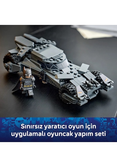 LEGO® DC Batman™ Batman ve Superman™ Batmobile™ 76331 – 9 Yaş ve Üzeri Çocuklar için Yaratıcı Oyuncak Yapım Seti (220 Parça)