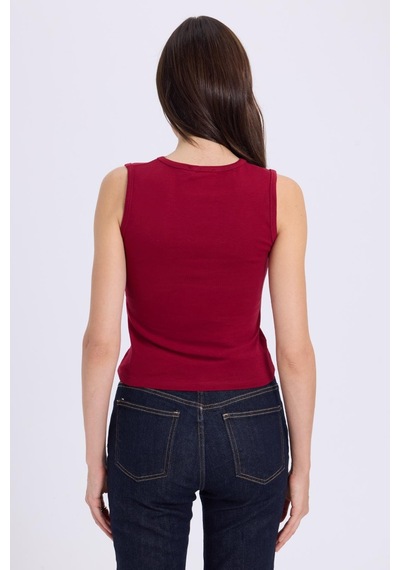Tudors Kadın Slim Fit Dar Kesim V Yaka Sıfır Kol Pamuklu Ribanalı Bordo Bluz-38839 Bordo Tudors Kadın Slim Fit Dar Kesim V Yaka Sıfır Kol Pamuklu Ribanalı Bordo Bluz-38839 Bordo