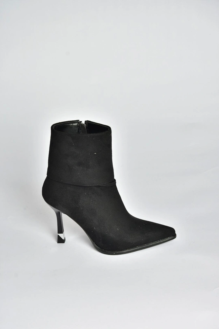 Fox Shoes V820200702 Siyah Süet İnce Topuklu Kadın Bot Siyah-Süet