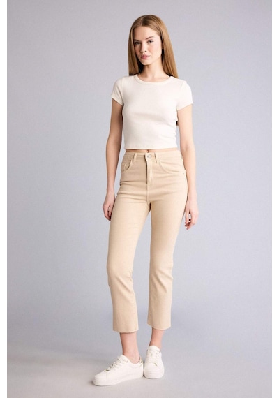 DeFacto Crop Flare Fit Yüksek Bel Bilek Boy Jean Pantolon E8017AX25SMBG737