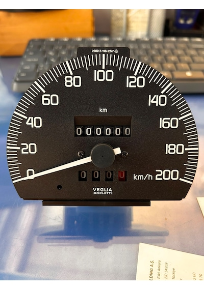 Uno Km Kilometre Saati  0