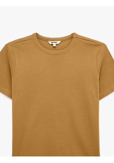Koton Slim Fit Pamuklu Kısa Kollu Bisiklet Yaka Basic Tişört Kahverengi 6sak50076ek Kahve