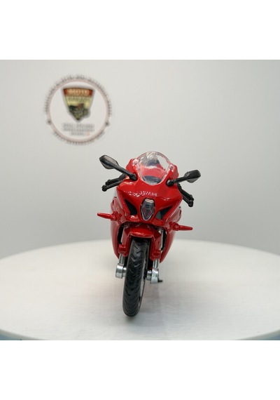 Suzuki Gsx-r1000 - 1:18 Ölçek 12cm Kutulu Diecast Model Kırmızı