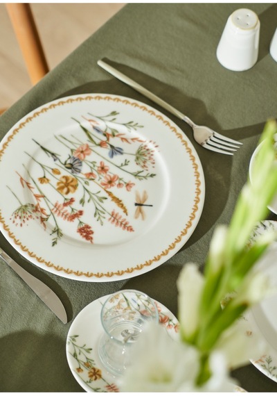 Bella Maison Flores Porselen 52 Parça 12 Kişilik Kahvaltı Takımı Çok Renkli