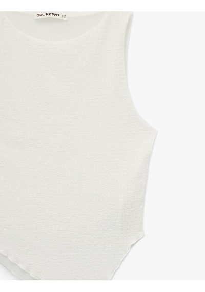 Koton Slim Fit Asimetrik Kesim Bisiklet Yaka Kolsuz Bluz Ekru 6sal30033ık
