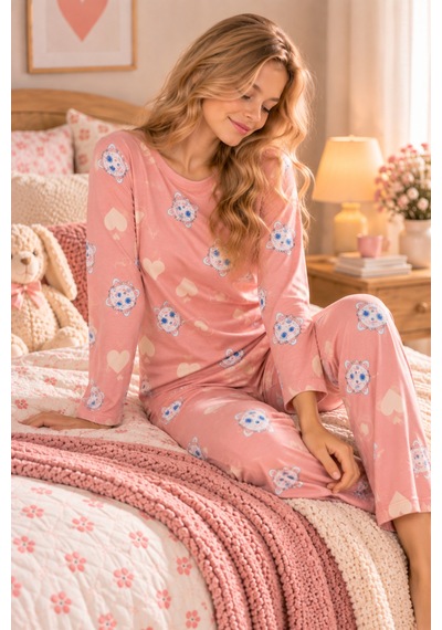 Free Beka Bisiklet Yaka Şık Desenli Rahat Ve Esnek Kumaş Uzun Kollu Kadın Pijama Takımı Pembe Free Beka Bisiklet Yaka Şık Desenli Rahat Ve Esnek Kumaş Uzun Kollu Kadın Pijama Takımı Pembe