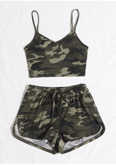 Kadın Kamuflaj Desenli Askılı Crop Top Ve Şortlu Gecelik Takım H110440