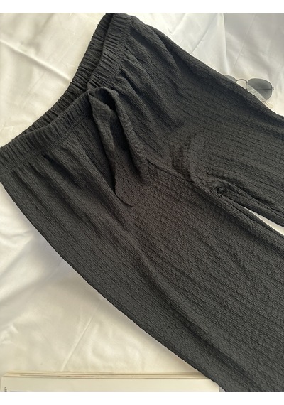 Intive Cool Comfort Waffle Kumaş Pamuklu Nefes Alabilir Basic Yazlık Jogger Pantolon Cepsiz Siyah Intive Cool Comfort Waffle Kumaş Pamuklu Nefes Alabilir Basic Yazlık Jogger Pantolon Cepsiz Siyah