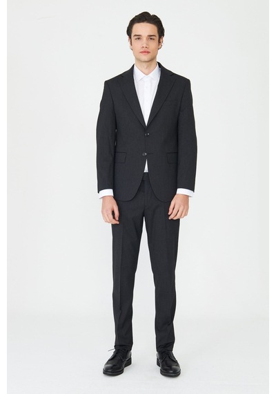 Koyu Gri İnce Dokulu Kumaş Modern Slim Fit Klasik Yaka Premium Takım Elbise Füme