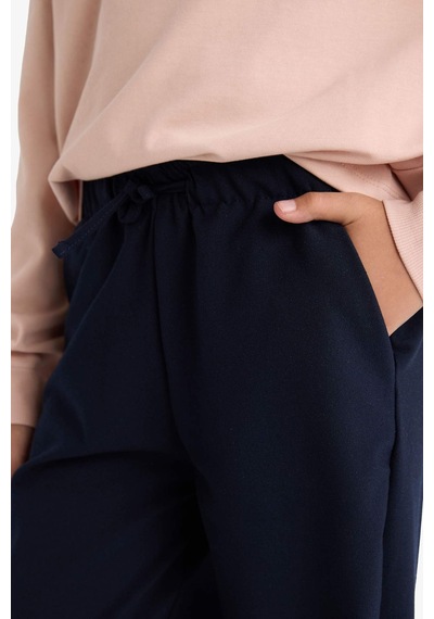 Defacto Kız Çocuk Wide Leg Geniş Paça Pantolon F2257a825aunv235 Lacivert Defacto Kız Çocuk Wide Leg Geniş Paça Pantolon F2257a825aunv235 Lacivert