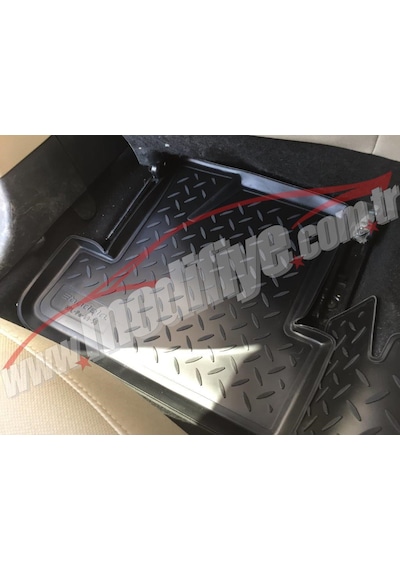 2014 Renault Megane 3 3d Kauçuk Kokusuz Havuzlu Paspas