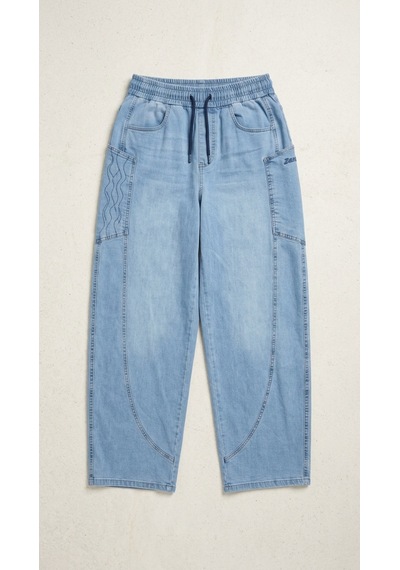 Zanessi Fashıon Büyük Beden Beli Lastikli Cepli Likralı Denim Mom Kesim Kadın Pantolon Siyah Zanessi Fashıon Büyük Beden Beli Lastikli Cepli Likralı Denim Mom Kesim Kadın Pantolon Siyah