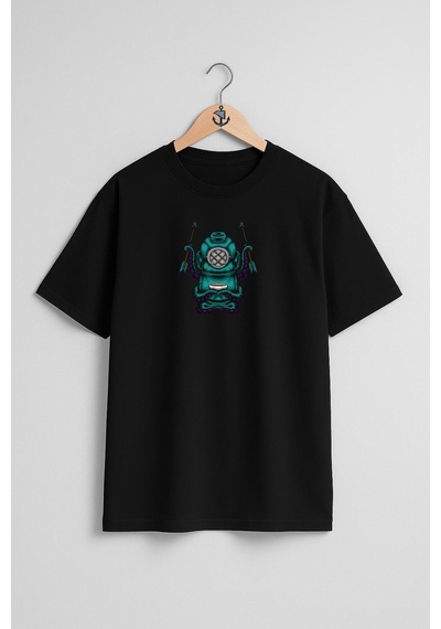 Bahriyeli Collection Oversize Mecha Octopus Diver Dalgıç Göğüs Tasarımlı Unisex T-shirt SIYAH Bahriyeli Collection Oversize Mecha Octopus Diver Dalgıç Göğüs Tasarımlı Unisex T-shirt SIYAH