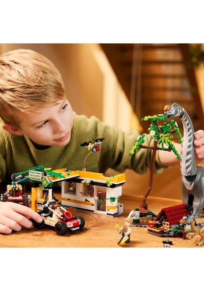 Lego Jurassic World Raptor Ve Titanosaurus Takip Görevi 76973