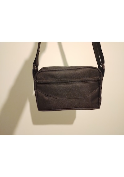 Emre Çanta Dikim Evi Unisex 4 Bölmeli Su Itici 600d Impertex Kumaş Çapraz Askılı Postacı Ve Omuz Çantası 24x15x5 Cm Siyah Emre Çanta Dikim Evi Unisex 4 Bölmeli Su Itici 600d Impertex Kumaş Çapraz Askılı Postacı Ve Omuz Çantası 24x15x5 Cm Siyah
