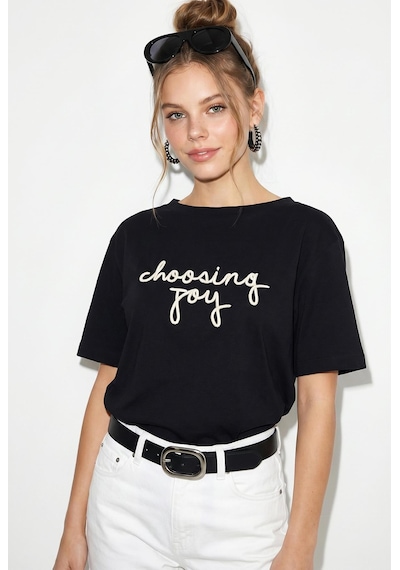 Shade Kadın Nakışlı Yazı İşlemeli Kayık Yaka T-shirt 60382604 - Siyah