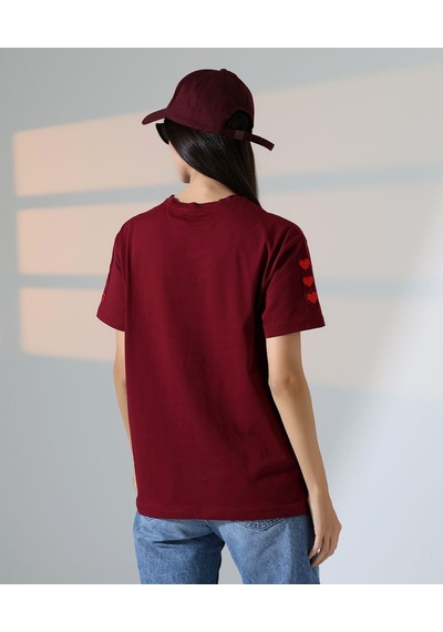 Kadın Kalp Nakışlı Bisiklet Yaka T-shirt Kırmızı
