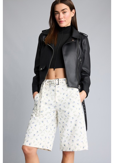 Defacto %100 Pamuk Normal Bel Gabardin Bermuda H2627ax26smwt84 Beyaz-wt84