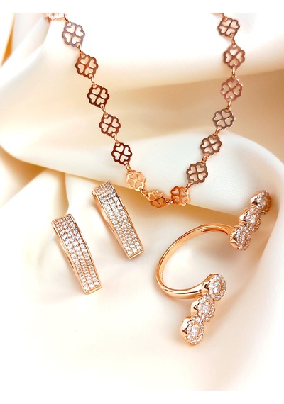925 Ayar Gümüş Işıltılı Sıralı Kalpler Tasarım Gold Kolye Küpe Özel Tasarım Yüzük Kadın Set Rose Gold - Gümüş 925 Ayar Gümüş Işıltılı Sıralı Kalpler Tasarım Gold Kolye Küpe Özel Tasarım Yüzük Kadın Set Rose Gold - Gümüş