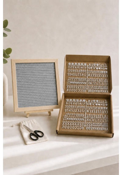 Woodart Premium Letter Board Seti, Füme Antrasit Keçe Yüzeyli Doğal Çam Ahşap Yazı Panosu Şövale Standlı Dekoratif Set Gri