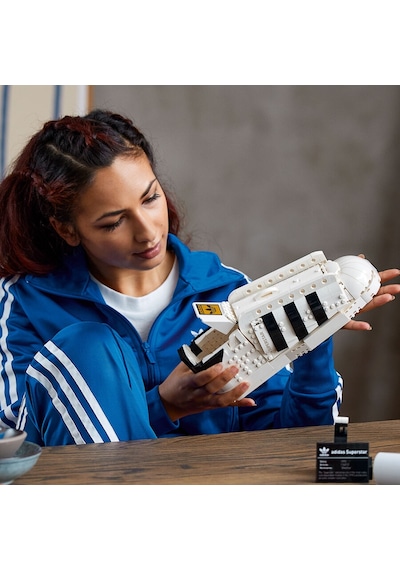 LEGO® Creator Expert 10282 Adidas Originals Superstar 731 Parça