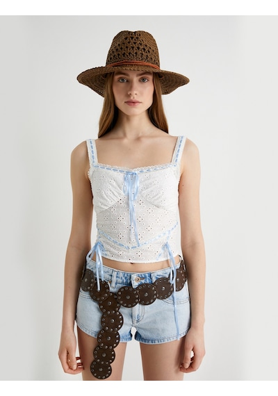 Koton Fiyonklu Askılı Üst Crop Fistolu Slim Fit Beyaz 4sal30062ıw Beyaz Koton Fiyonklu Askılı Üst Crop Fistolu Slim Fit Beyaz 4sal30062ıw Beyaz
