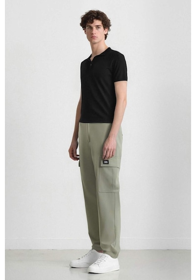 DeFacto Relax Fit Rahat Kesim Yazlık Pantolon Kargo Cepli Düz Paça D5967AX25SPKH442