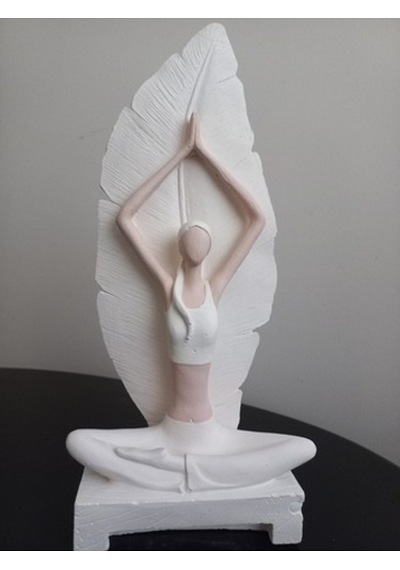 Yoga Yapan Kadın (539983628)
