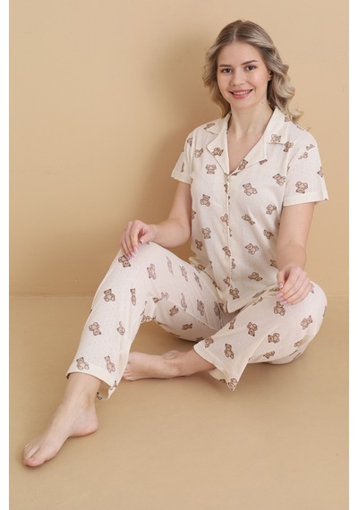 Wordex Mirano 1707 Ayıcık Desenli Pointel İnce Kumaş Düğmeli Kısa Kollu Kadın Pijama Takımı Ekru Wordex Mirano 1707 Ayıcık Desenli Pointel İnce Kumaş Düğmeli Kısa Kollu Kadın Pijama Takımı Ekru
