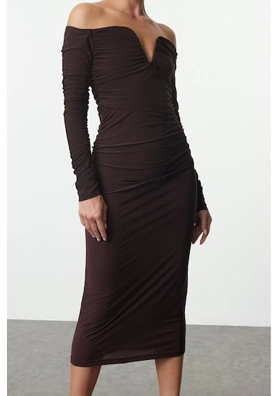 Ersefa Moda Stil Fitted Carmen Yaka Midi Boy Vücuda Oturan Örme Elbise Kahverengi
