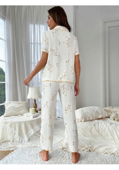Bella Notte Çiçek Baskılı Cep Detaylı Düğmeli Günlük Pijama Takımı Beyaz