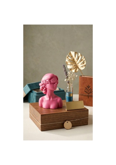 Kapalı Gözlü Kadın Dekoratif Biblo, Figür Minimalist, Pinterest Ev Dekoru Pembe