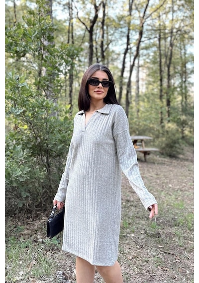 WeShaya Kadın Gri Polo Yaka, Kendinden Desenli, Basic Kalıp, Uzun Kollu Midi Triko Elbise Bakır WeShaya Kadın Gri Polo Yaka, Kendinden Desenli, Basic Kalıp, Uzun Kollu Midi Triko Elbise Bakır